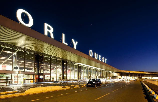 9716_Aéroport-de-Paris-Orly-terminal-Ouest-de-nuit--630X405--©-LUIDER,-Emile-LA-COMPANY-pour-Aéroports-de-Paris